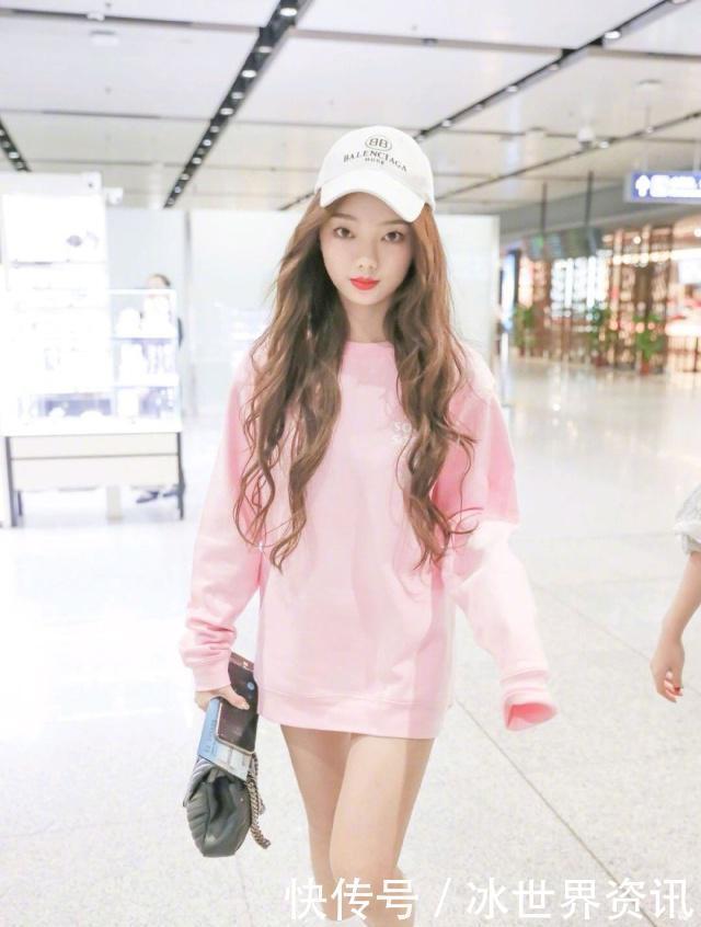 李紫婷|李紫婷精心打扮,却被一个小细节毁所有,为造型穿长袖卫衣不怕热