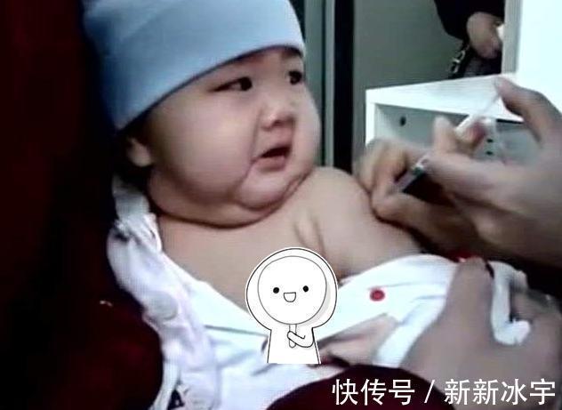 点滴|2岁萌娃挂点滴“溜爹”,医生在一边都看懵了,宝宝:爸,跟上