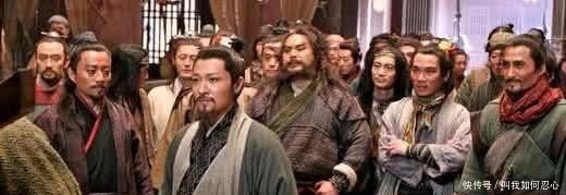 宋江其实死于此人手中,他为报仇在梁山隐忍多年,最后终于得手!