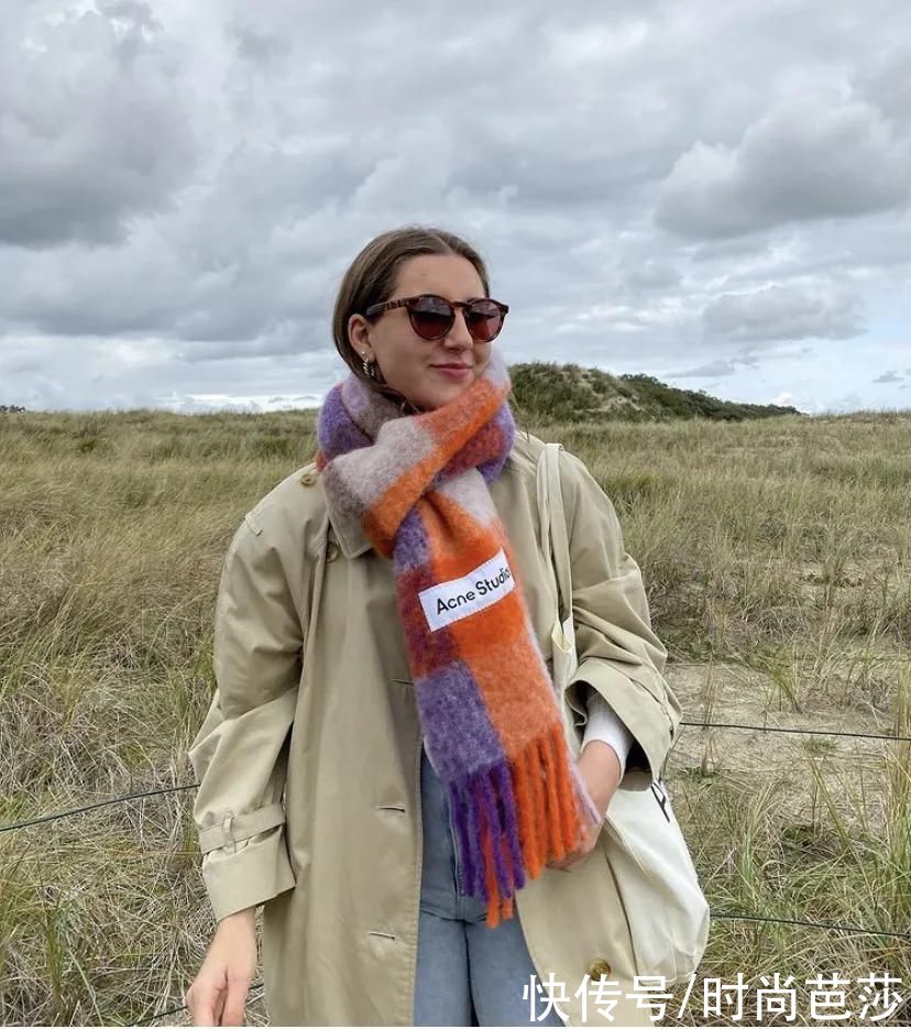  围巾|会挑围巾的女孩，衣Q不会太低，比如Jennie