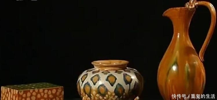 来鉴|少妇瞒着拿丈夫3件古董来鉴宝,专家称全是唐三彩,估价如何呢