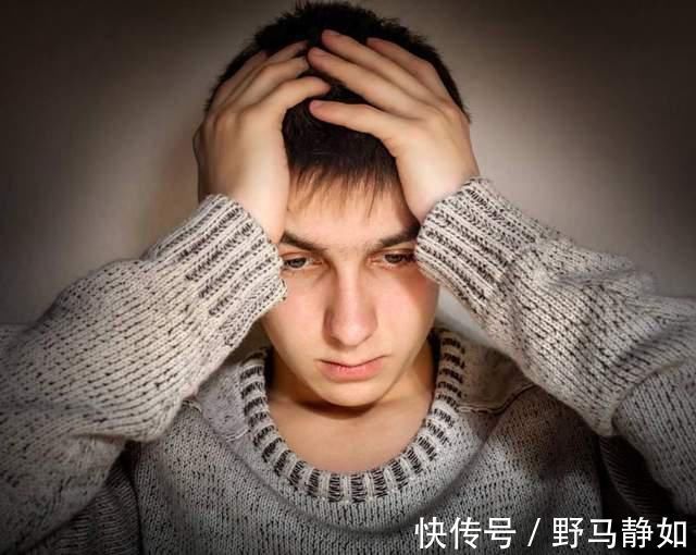 洋洋|7岁女儿语文考试得99.5分,回家闷闷不乐,妈妈看试卷后泪目