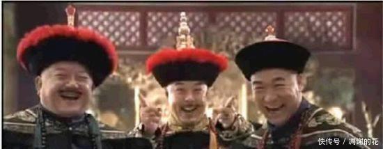 扶起|一个小官曾扶起摔倒的乾隆，从此人生像开了挂，一路被乾隆提拔！