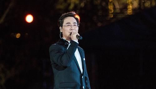 退出|那英退出《中国好声音》，廖昌永接棒，网友表示：收视会提升