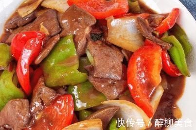 炒猪肝时，不要直接下锅炒！大厨教你一招，猪肝嫩滑爽口无腥味