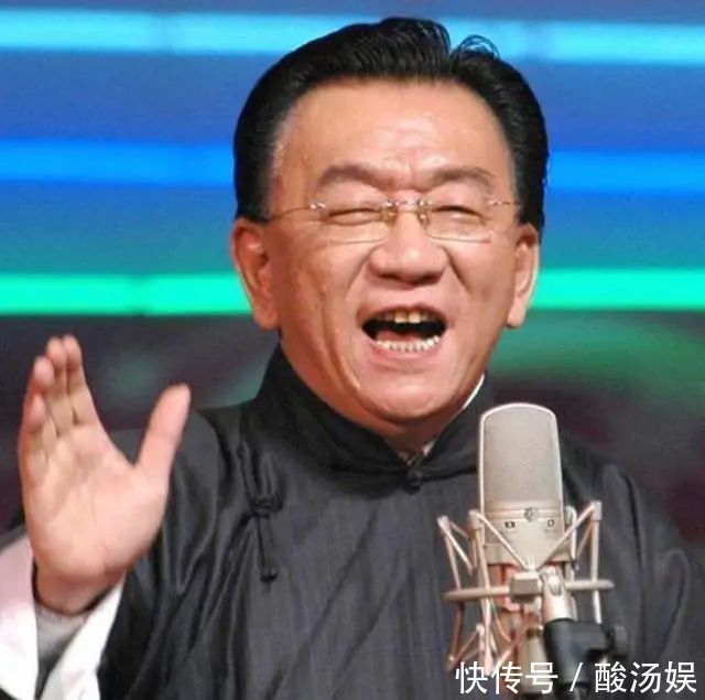 侯宝林$侯耀华书法被赞有潜力,专家也认可:老先生日后还会长书功!