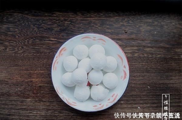 悬浮物|它是“穷人的阿胶”,一碗不到3块钱,每天吃一点,脸色红润