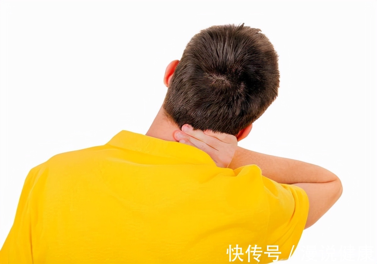 落枕|男子落枕后按摩不当致脑中风:一旦发生落枕,咱们该如何缓解?