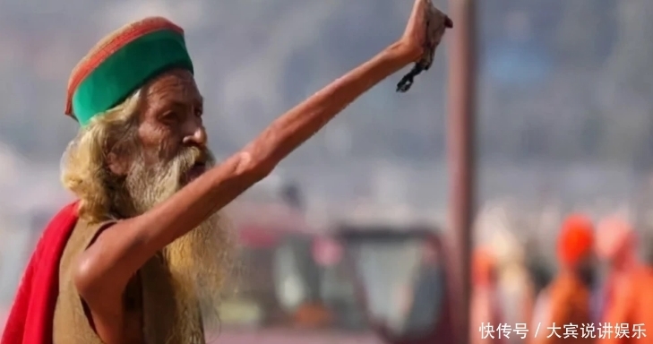  安装|91岁印度苦行僧78年不吃不喝？人们不信，在他房间偷偷安装监控