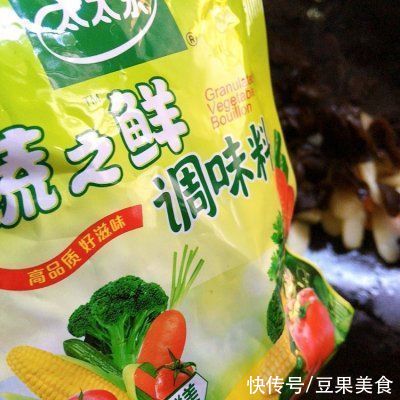 时蔬界的经典黑白配，山药炒木耳