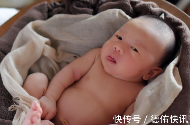 睫毛|新生儿不足百天,4件事孕妈最好别做,不然可能影响宝宝健康发育