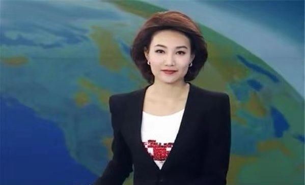  主持|她是央视当红主持人，戴假发主持13年，摘下头套一瞬间惊艳众人