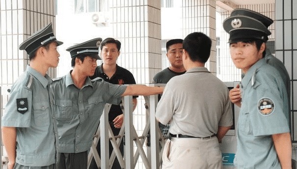 保安|富士康的保安为何不愿离职很多人想不明白,不是钱的事