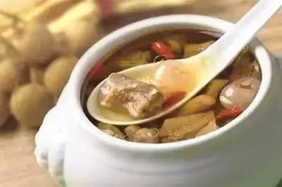 瓦煲|女人吃什么补血最快,皮肤嫩,衰老慢?就是它