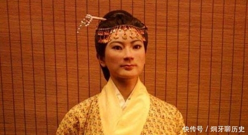 日本|日本多次索要她的头发,从几根到1丝,中国发现异常:半寸也不给