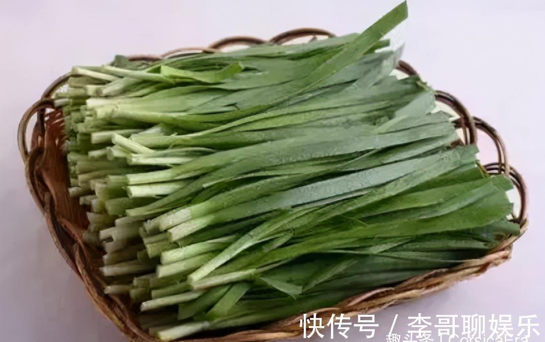 鲜味|调韭菜馅,调料牢记“2放2不放”,韭菜翠绿不出水,鲜味足,好吃