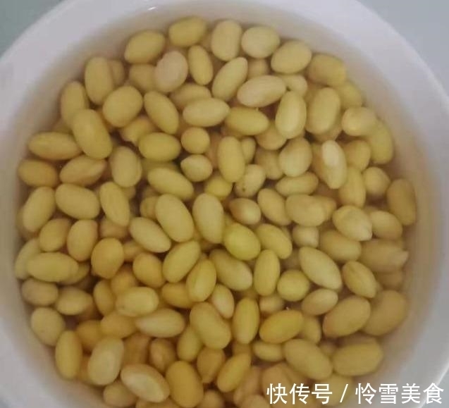 化妆品|天然“黄体酮”终被找到,隔3天吃1回,皮肤紧致有弹性,人更美