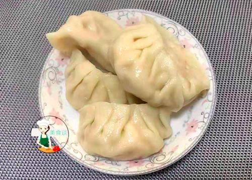  饺子|冬天，萝卜白菜靠边站，用它做馅包饺子，粉糯鲜香营养高，便宜好吃