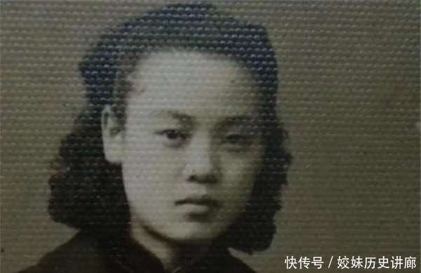 家族|杜月笙家族旧照:五姨太孟小冬确实漂亮,图6是他和姨太们的合影