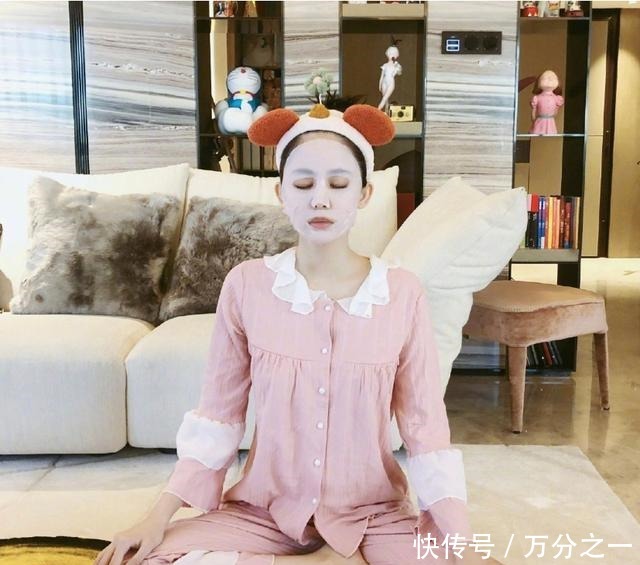 敏感肌|女生敷面膜时,尽量少犯这3个“错误”!不然毛孔容易变大!