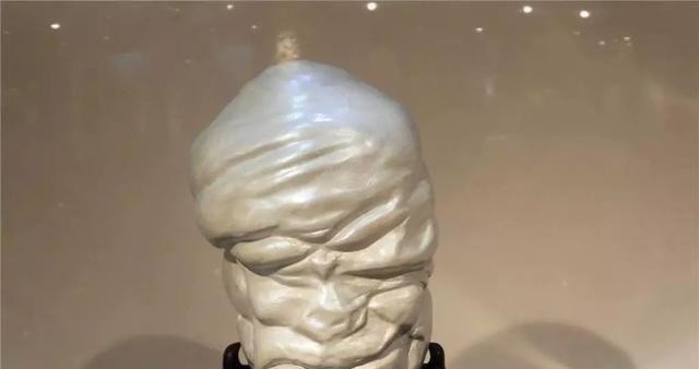 漫游者!一颗珍珠卖上亿,世界上最负盛名的5件珍珠,长什么样?什么价?