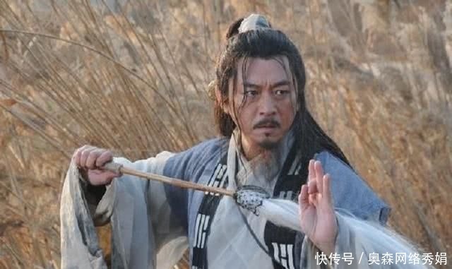 双鞭|水浒最名副其实的七个绰号,事实证明越有本事的人,越实事求是!