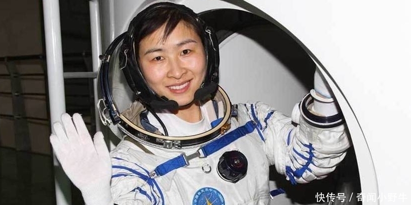 女性 她是祖国培养的第一位女性航天员,如今事业有成,家庭幸福