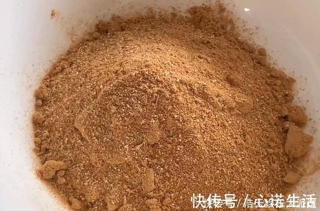 立秋后，多给家人这样蒸鸡吃，鸡肉嫩滑又滋补，营养不流失，解馋