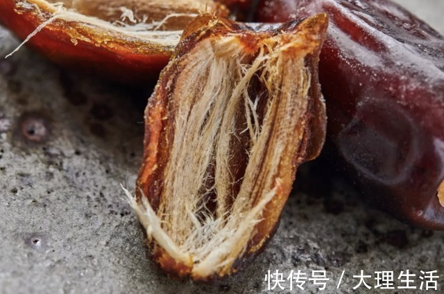 大黄|年过50想长寿就要会吃,尤其是这几种“软黄金”,营养高还好吸收