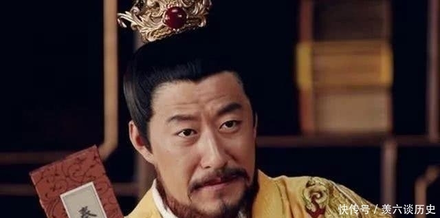 当众|朱元璋登基听到鸡鸣声,当众即兴赋诗一首,前两句让人捧腹大笑