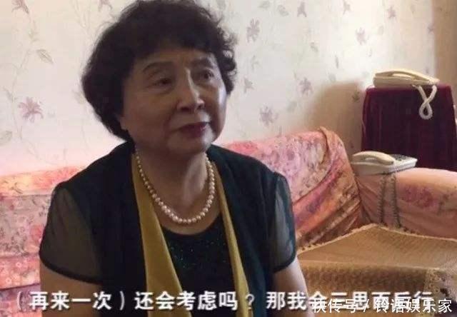 产妇|“我退休金过万，不用子女帮忙”，60岁产妇盛海琳，用现实打脸你