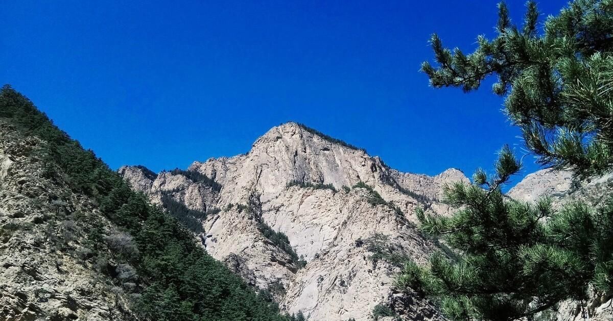 贺兰山朔方之屏障,沙漠之咽喉,除了腾格里沙漠探险，贺兰山很美