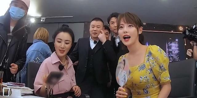 《极限挑战》惊现最惨嘉宾,不仅没有介绍,人气不还如薇娅