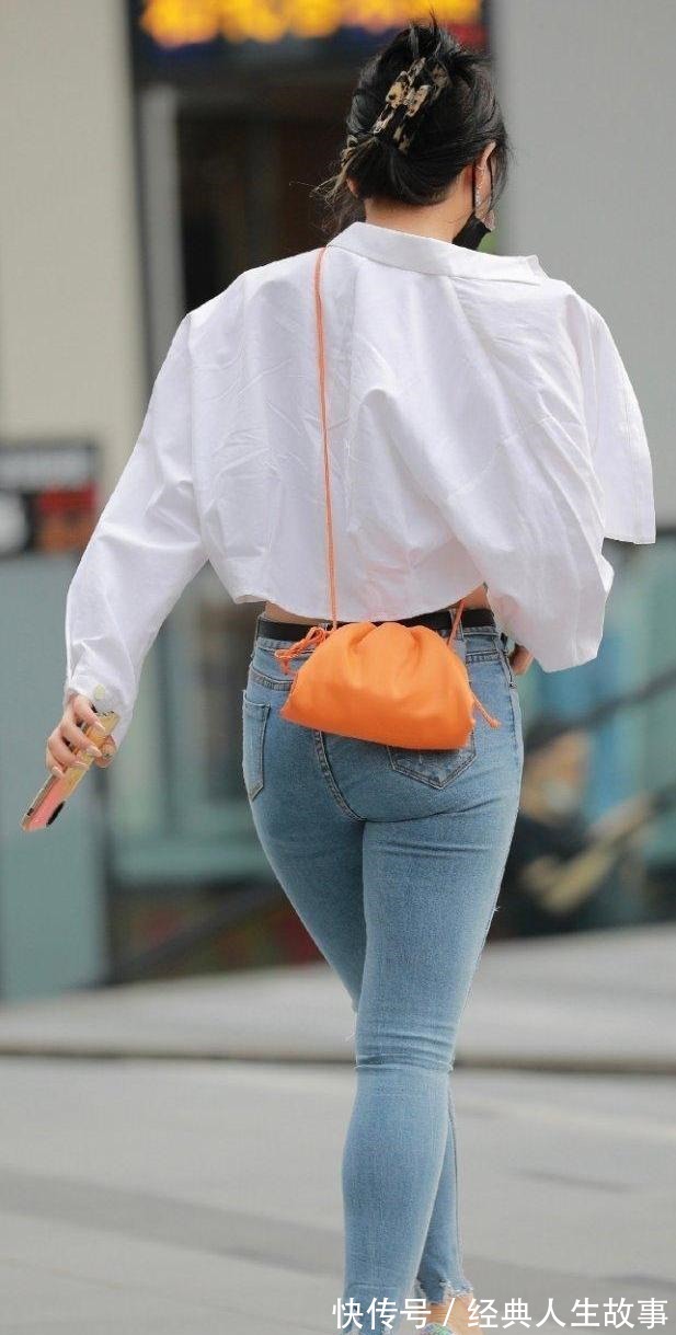 破洞 破洞牛仔裤和高跟鞋展示腿长,不要错过这种时尚潮流的新组合!