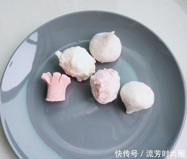 鸡汤米线,味道鲜美,顺滑可口