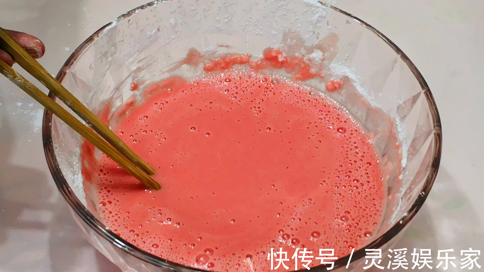 开胃|夏天西红柿别炒鸡蛋了，学会新吃法，爽口开胃又解馋，上桌一扫光