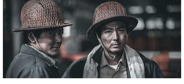 歌唱祖国|观众眼泪破防，《百炼成钢》全新篇章《为希望祝酒》开播