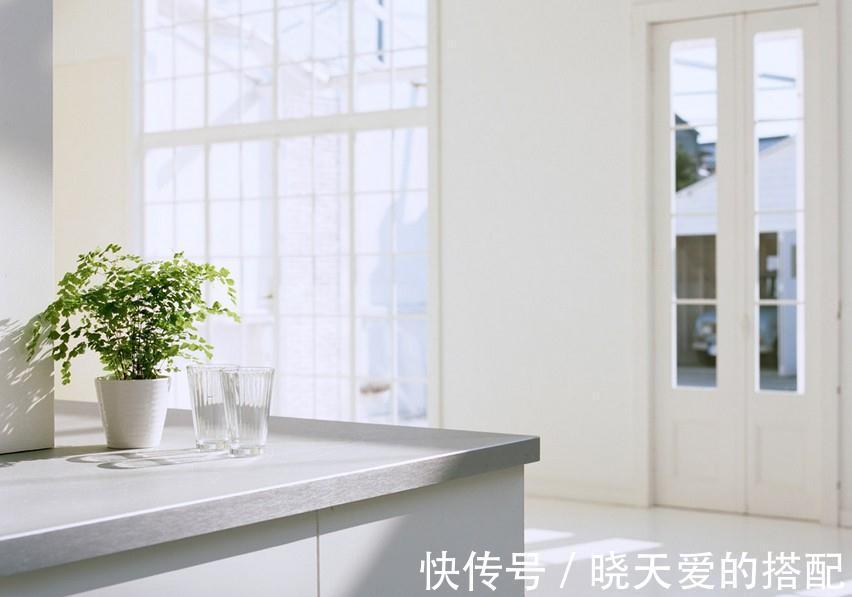 房门|有孩子的家庭,一定要注意这些安全隐患,不要等发生危险才后悔