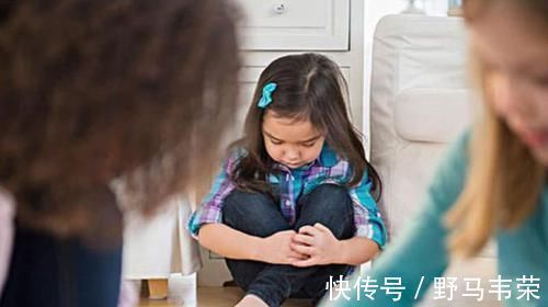 伤害性|父母这6种软暴力最伤孩子,一个比一个狠,快看看你碰了几个?