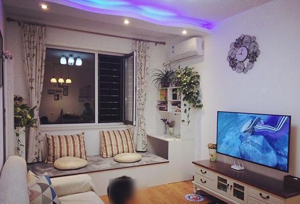 榻榻米|70㎡一居室新房装修花了5万,榻榻米客厅,大家帮忙看看值得吗?