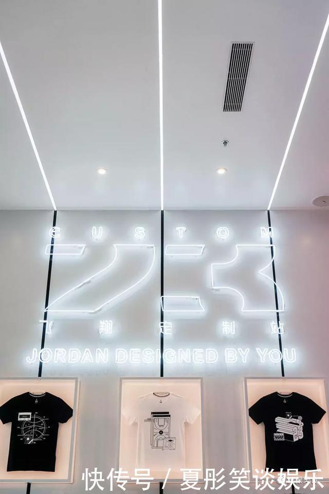 亚洲最大JORDAN旗舰店开业,我冒雨把“黑粉脚趾”买到手了!