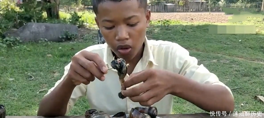  画风|男子挑战200个“福寿螺”，掰开后画风突变，网友：这肉吃不得