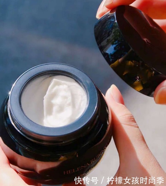 玻色|护肤界出现新秀,力压“扛把子”SK—II,一举成为最受欢迎的护肤