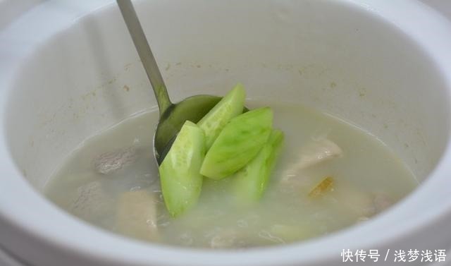 它是猪身上的宝，孩子吃了身体强壮长高个，再贵也要多买给孩子吃