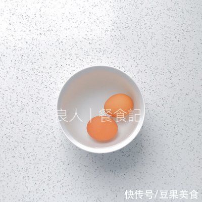 丘比香|#丘比三明治#又软又嫩｜满足食欲「超嫩鸡蛋三明治」