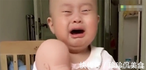 妹妹|宝妈忽悠儿子说给他生了一个妹妹，结果儿子看到妹妹的反应亮了