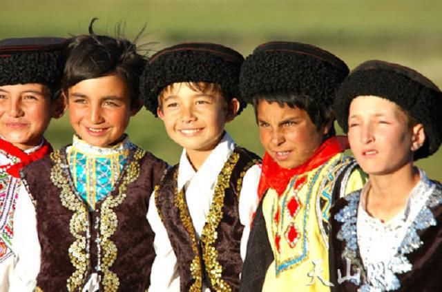  唯一|中国境内唯一纯正白种人，代代传承，誓死守护边疆