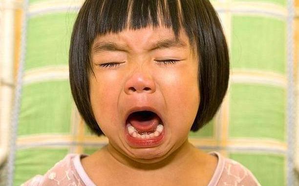 歧义|女儿叫“楚墨”,爸爸自认文艺沾沾自喜,网友:也不看你姓啥