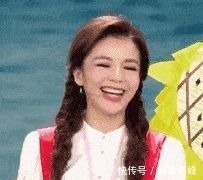 春晚歷史最大“恥辱”:六位主持人集體失誤,導(dǎo)演說出當(dāng)年真相