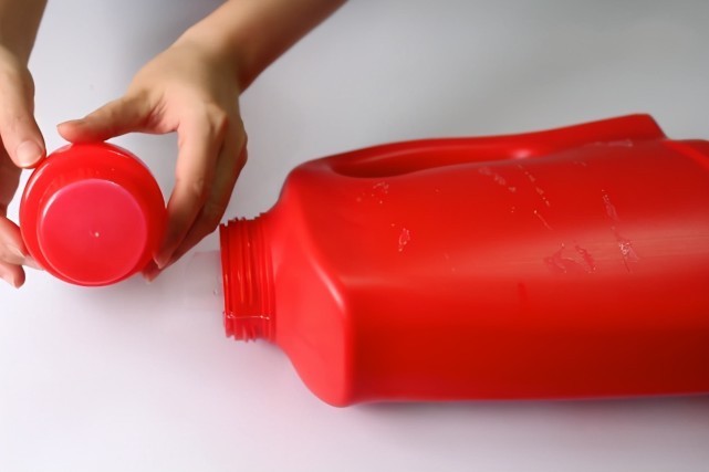 洗衣液瓶盖是个“宝”,放在厨房解决家家户户的大难题!太实用了